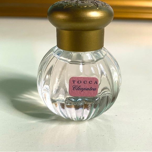 Tocca Cleopatra Mini Eau de Parfume - Picture 2 of 9